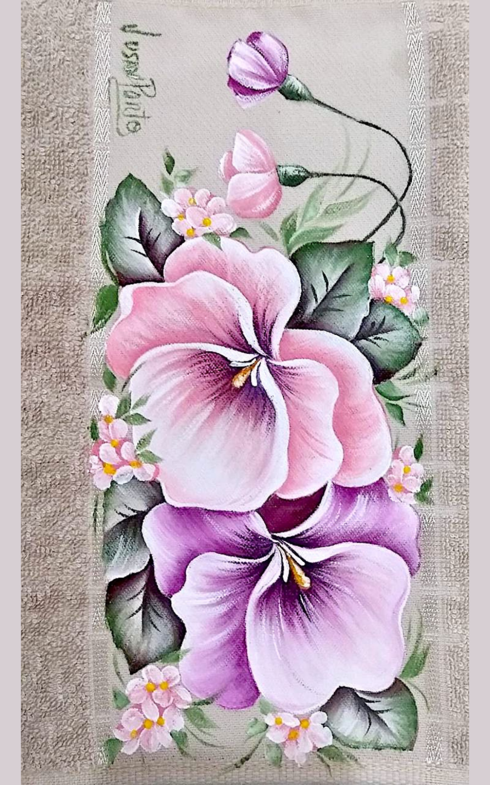 Rosa vermelha pintada em tecido